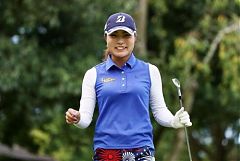 日本LPGA錦標賽樸仁妃並列領先